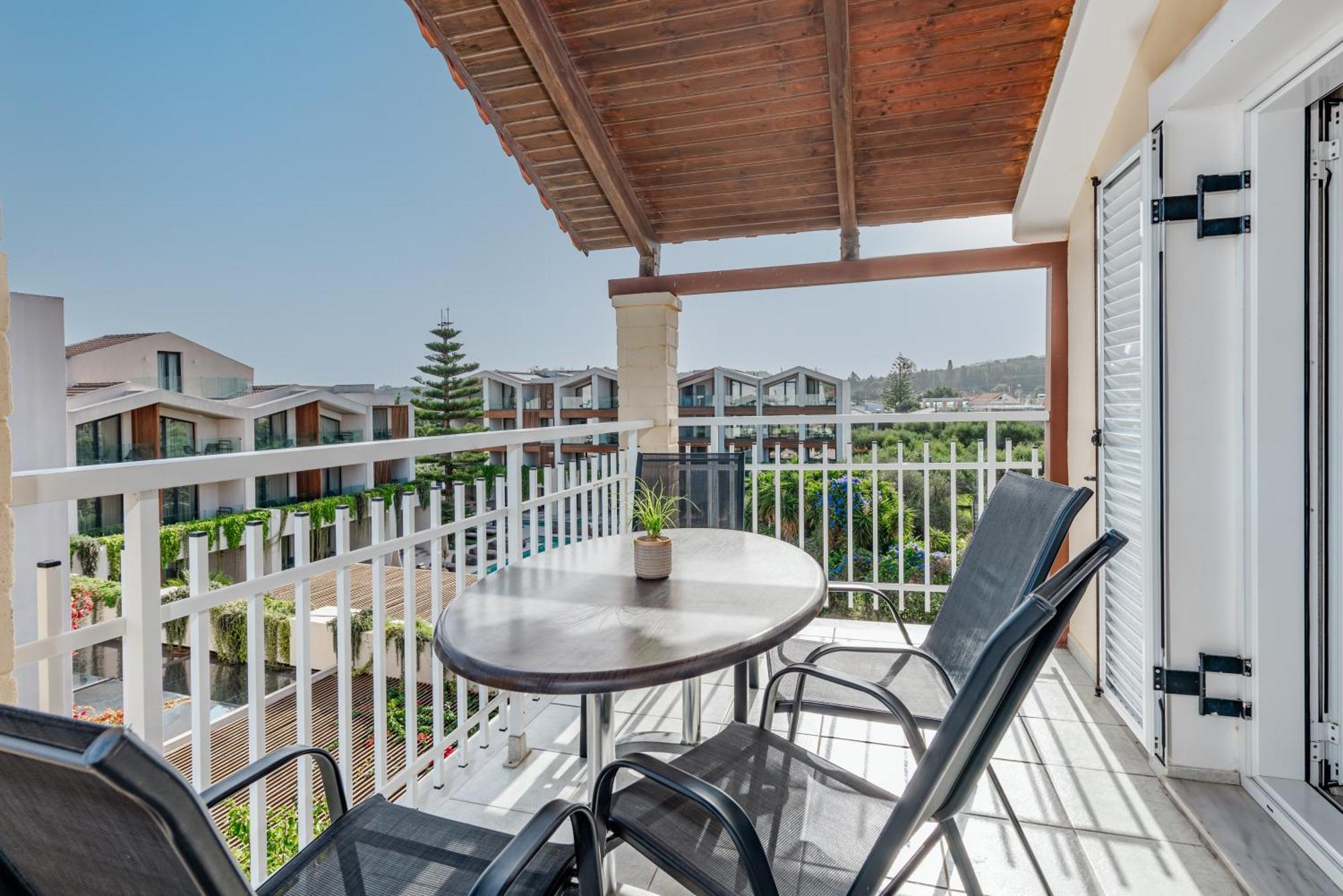Sunset Apartments Циливи Экстерьер фото